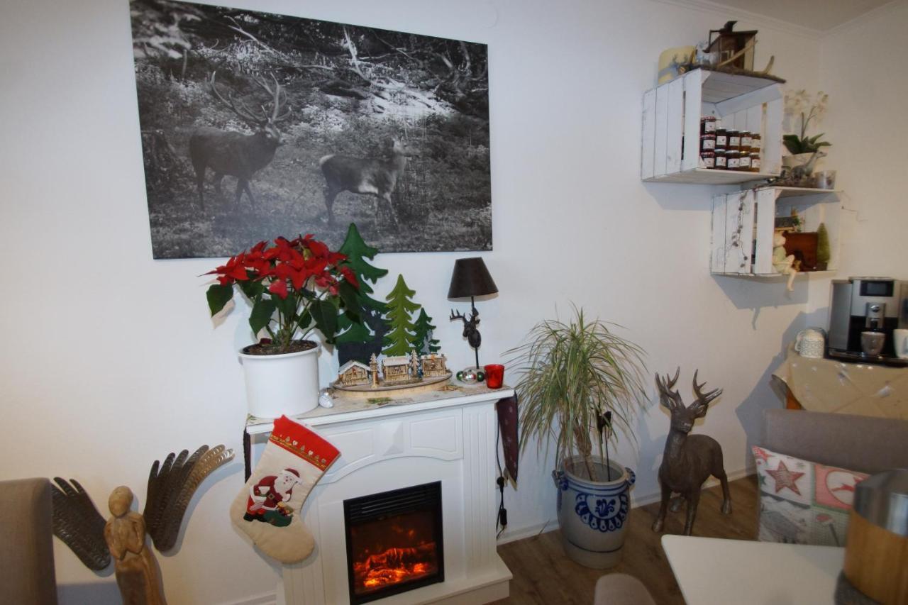 Gaestehaus Koehler Waldsolms Exteriör bild