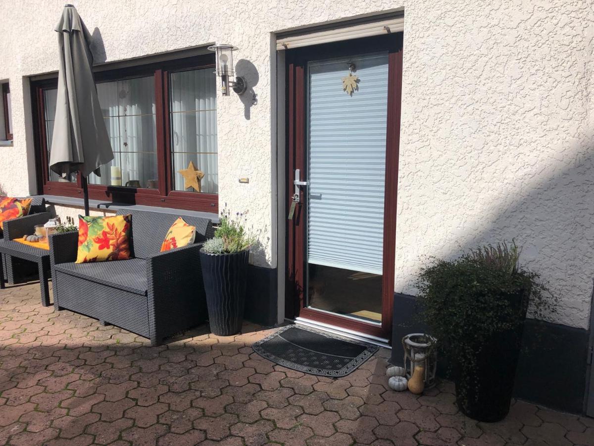 Gaestehaus Koehler Waldsolms Exteriör bild